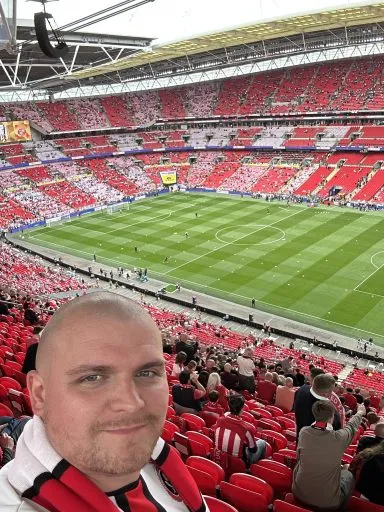 Benno15 avatar